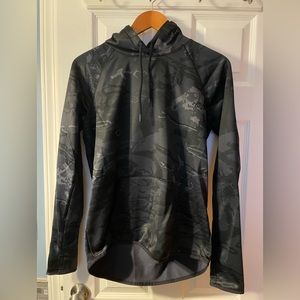 UA womens black camo hoodie medium